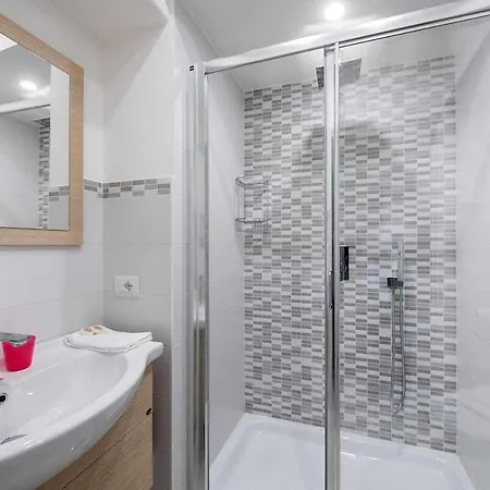 Romano, Bed & Breakfast